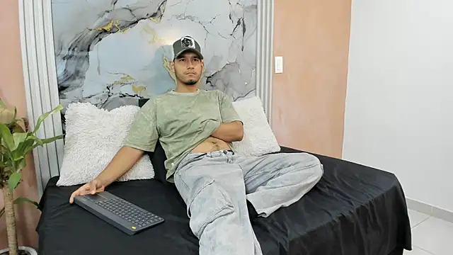  online show from January 13, 12:20 pm