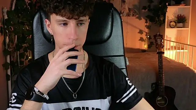 mark caron online show from March 5, 8:16 pm