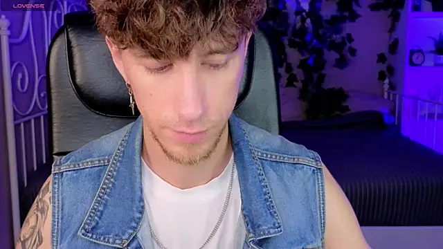 mark caron online show from October 9, 8:36 pm