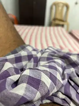 usermood2000 online show from January 9, 6:18 am