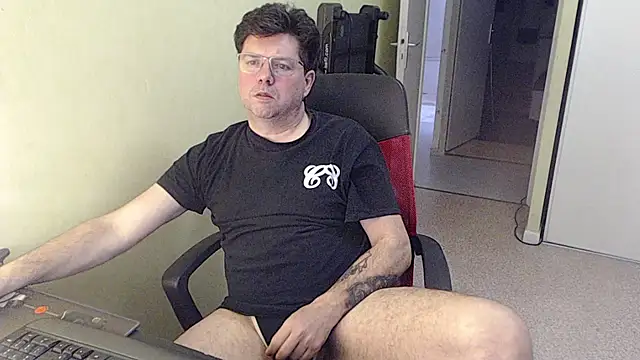 blueandwhite1 online show from February 18, 4:15 pm