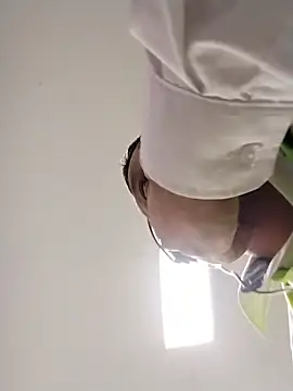 danigarci2307 online show from February 4, 9:32 pm