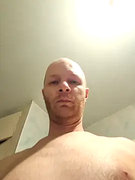 Snapshot of nukaatvinta chatting on October 1, 2:43 pm nukaatvinta online show from October 1, 2:43 pm