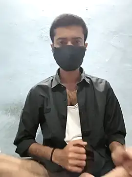 GirlsCrush  online show from November 1, 2:10 pm