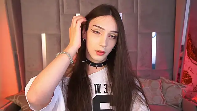 PixelShadee online show from September 14, 9:28 pm