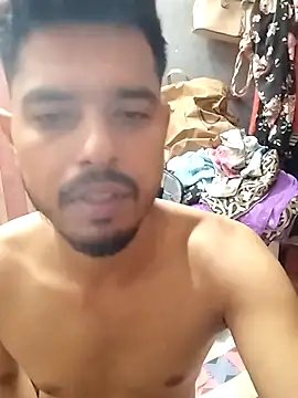 fcukboiiiii69 online show from February 5, 9:44 pm