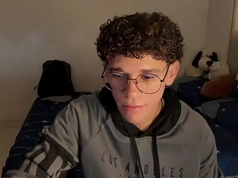 Tom Blues online show from October 27, 4:31 pm