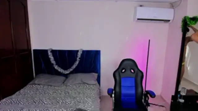 paull george online show from December 18, 7:32 pm