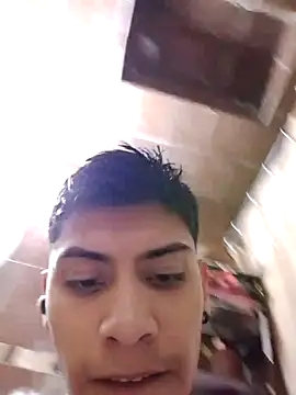 aispuro8505 online show from November 14, 8:16 am