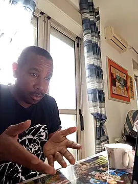 estrogeni online show from April 18, 6:26 am