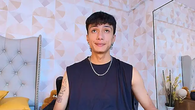 Lean Portman online show from March 25, 2:21 pm