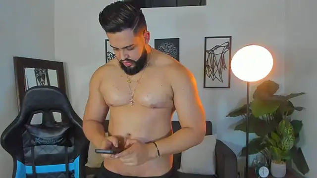 Justin kingX7 online show from March 28, 3:40 am