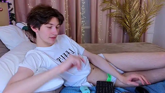  Den1s  online show from December 21, 1:41 pm