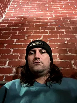 Snapshot of crashnasty chatting on October 22, 2:54 pm crashnasty online show from October 22, 2:54 pm