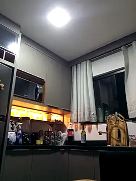 Brhryan online show from November 2, 4:39 am