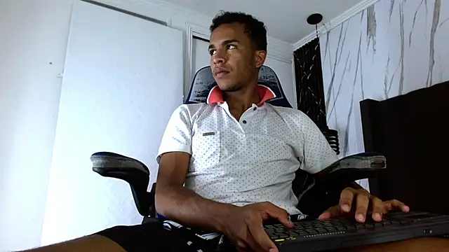 aston xvera online show from October 17, 3:21 am