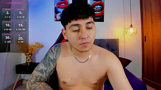 Nicolas James Sc online show from November 1, 2:10 pm