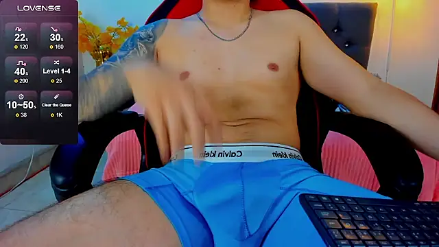 Nicolas James Sc online show from February 10, 3:06 pm