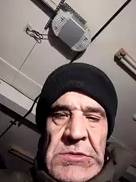 orcajaws52 online show from December 9, 4:40 pm