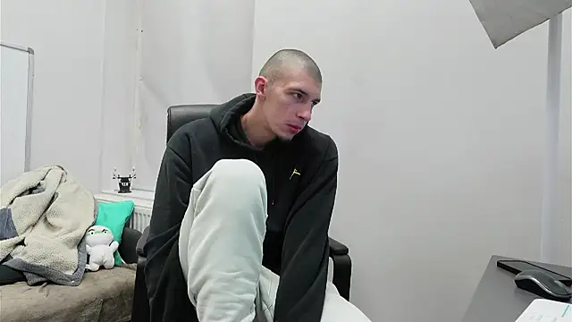 Ryan Dozer online show from November 1, 6:50 am