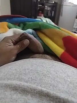 Santiagoqro85 online show from February 3, 11:59 am