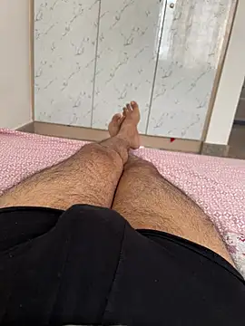 sunnu 97  online show from February 15, 10:46 am