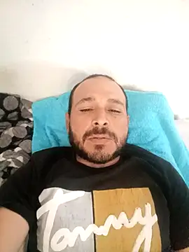 Snapshot of javi-tunene chatting on September 29, 8:16 pm javi-tunene online show from September 29, 8:16 pm