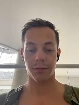 dimitryivanovv online show from October 10, 4:56 pm