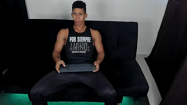 Snapshot of nico_santana chatting on September 24, 3:54 pm nico santana online show from September 24, 3:54 pm