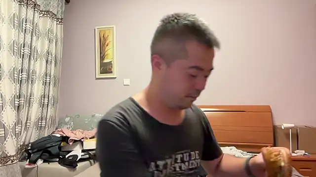 Mr Dog online show from September 19, 11:10 am