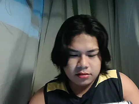 Huntrix2025 online show from February 4, 11:05 am