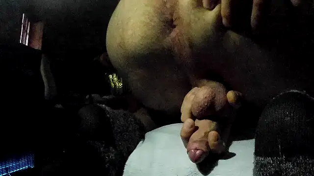 Ruben19cm online show from November 18, 4:11 pm