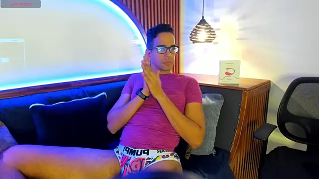 JacobDraven online show from November 12, 4:07 am