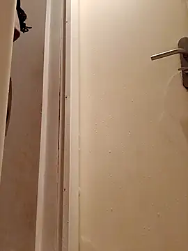 Mikaaa97 online show from March 22, 12:43 pm