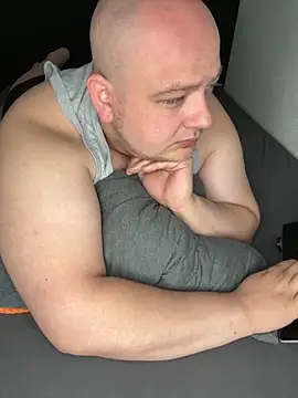 xXLustMolchXx online show from September 28, 8:34 am