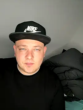 xXLustMolchXx online show from October 5, 4:22 pm