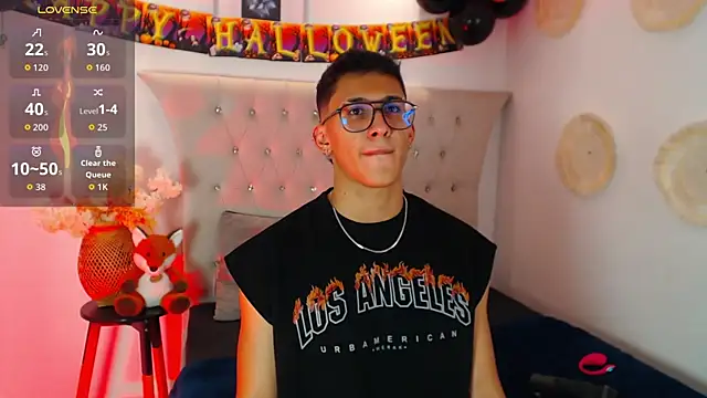 SalvadorFit online show from October 7, 8:57 pm