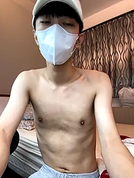 kai101010 online show from September 28, 5:44 pm