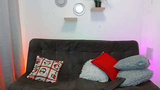 deivid bigcock1 online show from November 10, 12:26 am