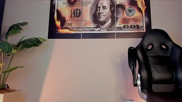 chrizmacgregor online show from March 1, 3:17 am