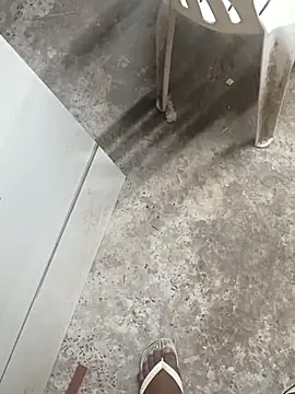 preto3561 online show from October 1, 2:32 pm