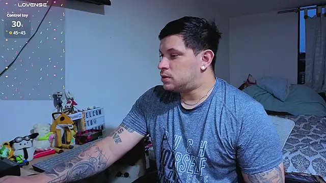 ryden 01 online show from December 18, 10:50 pm