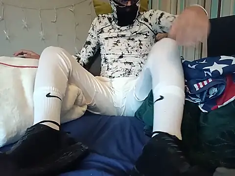 evilku online show from July 13, 5:59 pm