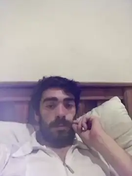 lucctatu1 online show from October 14, 3:57 am