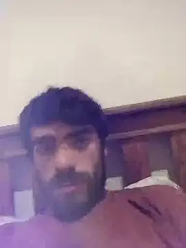 lucctatu1 online show from October 13, 3:56 am