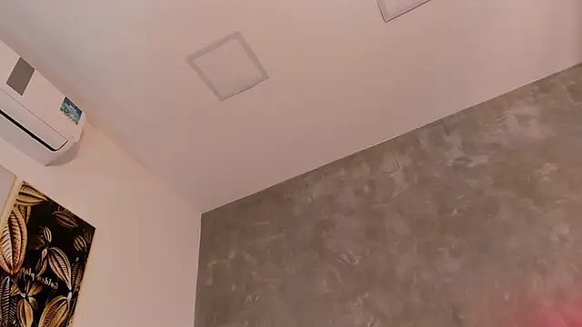 dylan cross  online show from January 9, 11:37 am