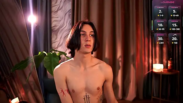 CleoStringer online show from March 3, 6:54 am