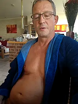 TommyTom76 online show from November 5, 8:38 am