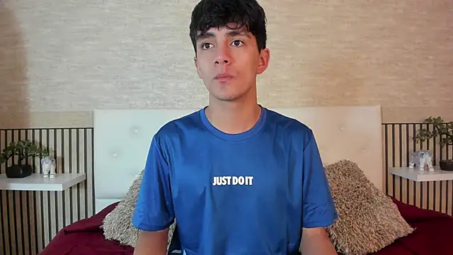 Axel Draven online show from April 18, 11:44 am