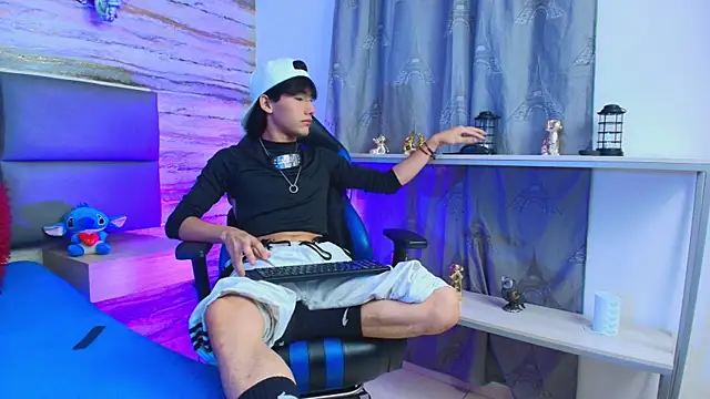 Lovers 21 online show from October 8, 4:50 am